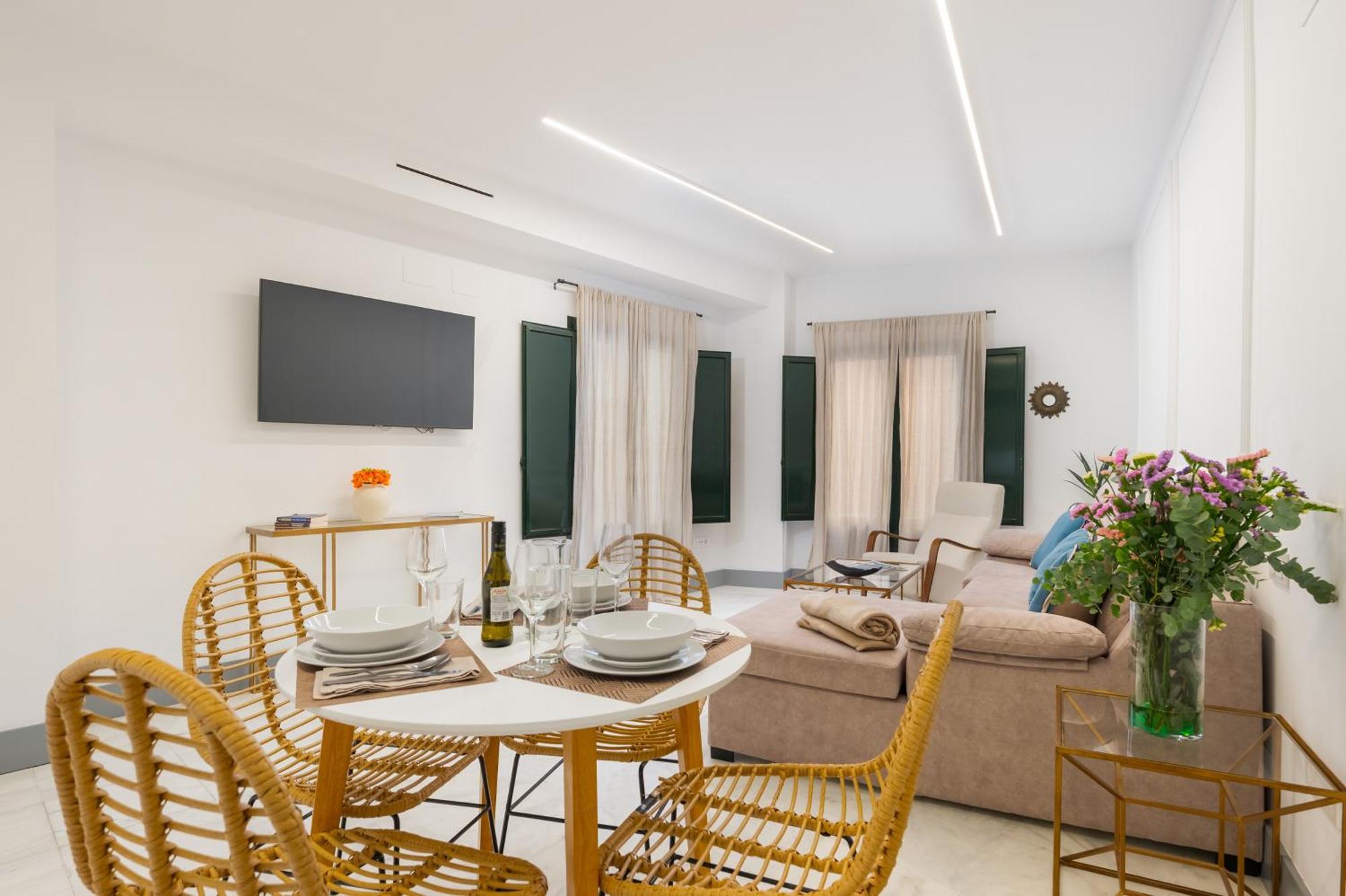 Panther Home Francos Sevilla Exteriér fotografie