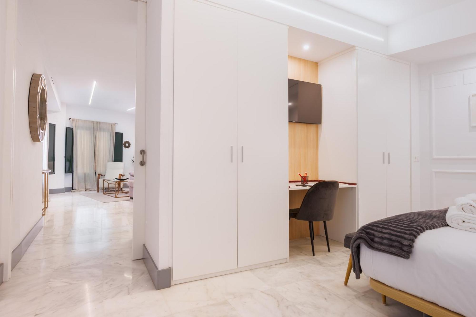 Panther Home Francos Sevilla Exteriér fotografie